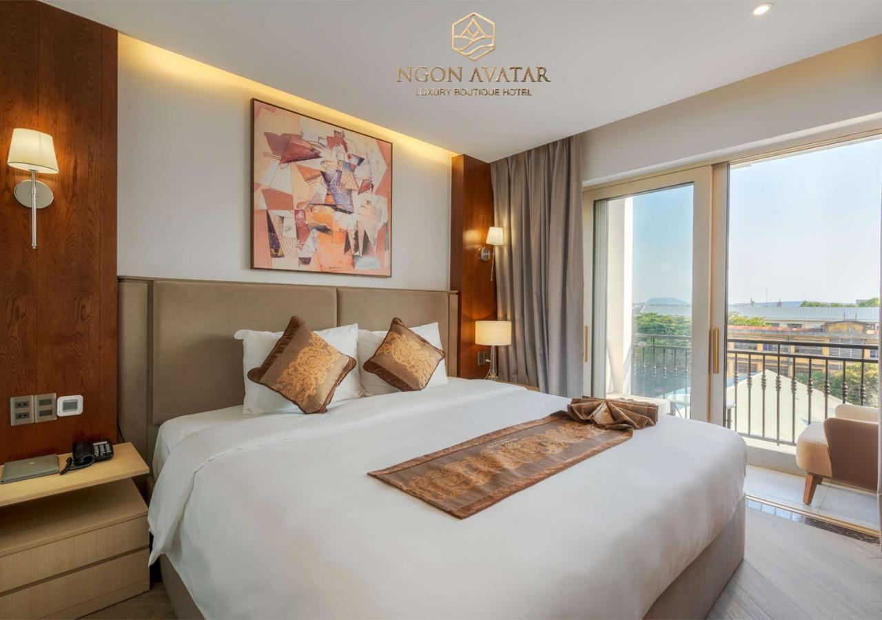 Ngon Avatar Hotel Плейку Екстер'єр фото