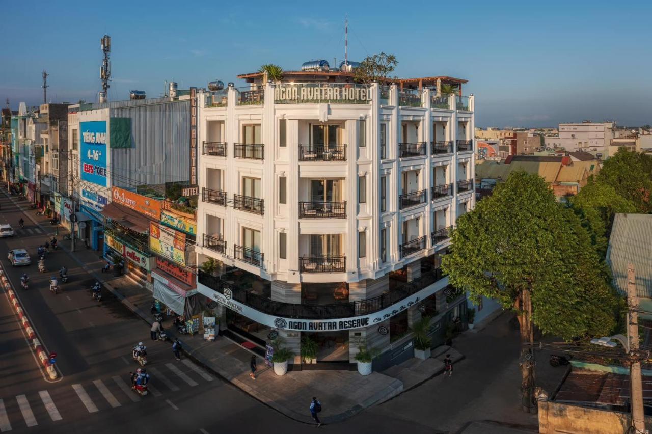 Ngon Avatar Hotel Плейку Екстер'єр фото